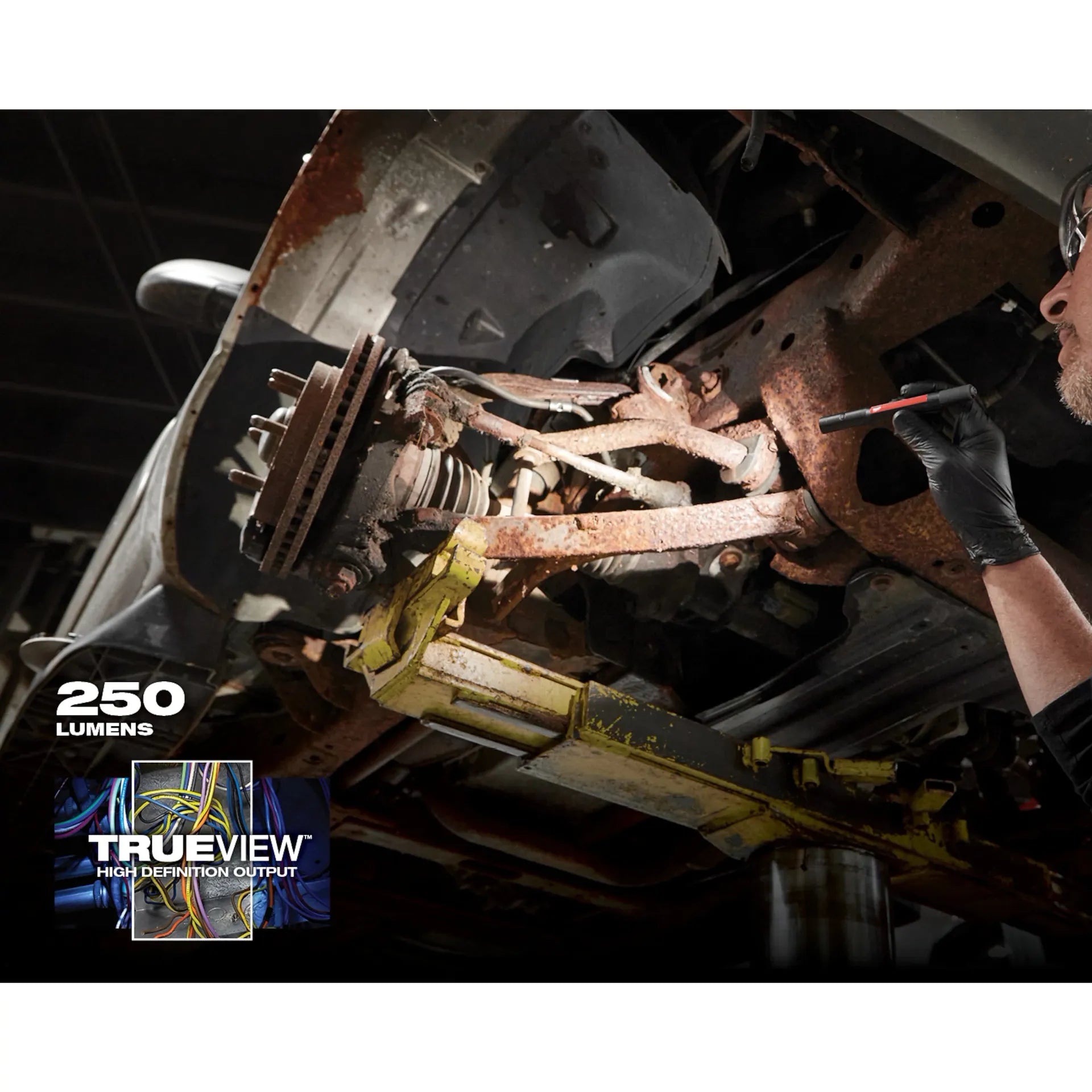 MILWAUKEE 2010R Rechargeable 250L Penlight w/ Laser