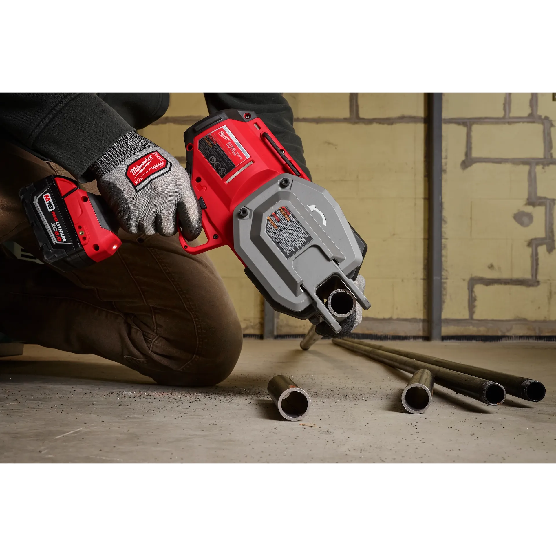 MILWAUKEE 3469-20 M18 FUEL™ ½”-1” Steel Pipe Cutter (Tool Only)