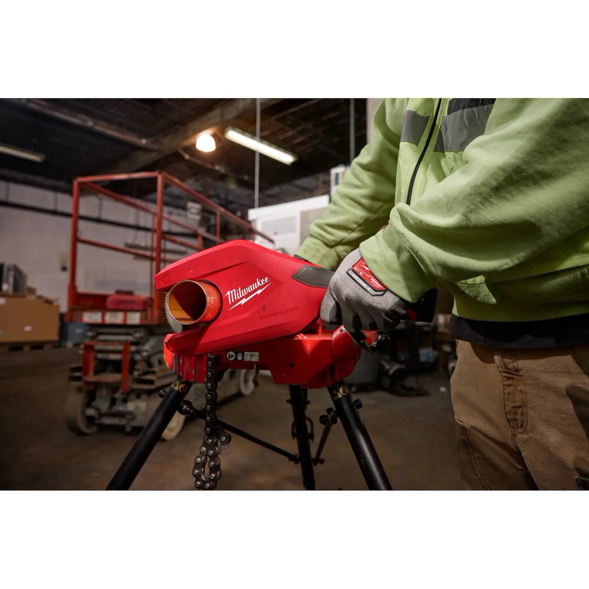 MILWAUKEE 2479-20 M12™ Brushless 1-1/4