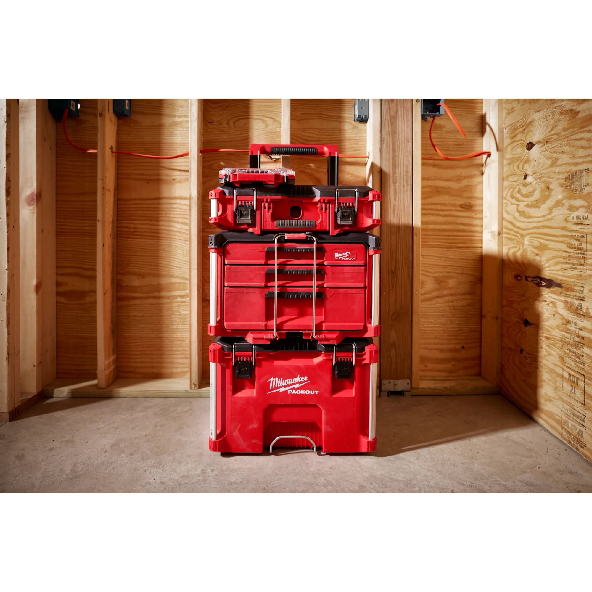 MILWAUKEE 48-22-8447 PACKOUT™ Multi-Depth 3-Drawer Tool Box