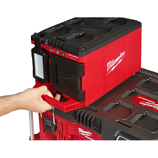 MILWAUKEE 2357-20M 18™ Flood Light/Charger w/ PACKOUT™ Compatibility