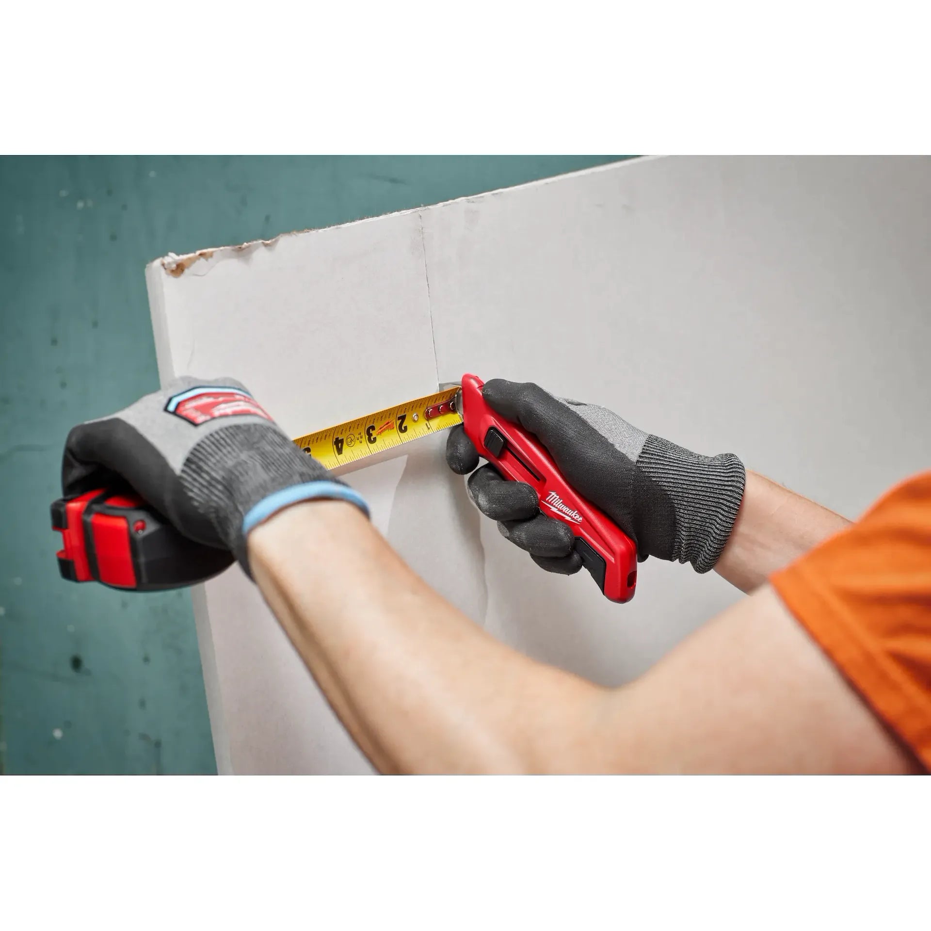 MILWAUKEE 48-22-1515 Side Sliding Utility Knife