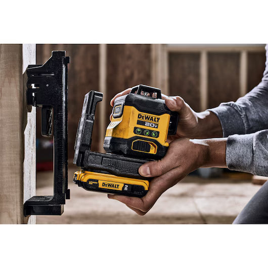 DEWALT DCLE34031D1 20V 3x360 Line Laser