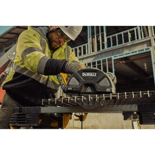 DEWALT DCS383B DEWALT 20V MAX* XR 7-1/4 in. Metal Cutting Circular Saw (Tool Only)