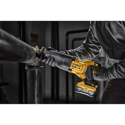 DEWALT DCS384WW1 20V MAX* XR® Brushless Cordless Reciprocating Saw Kit with XR POWERPACK™ 8.0AH