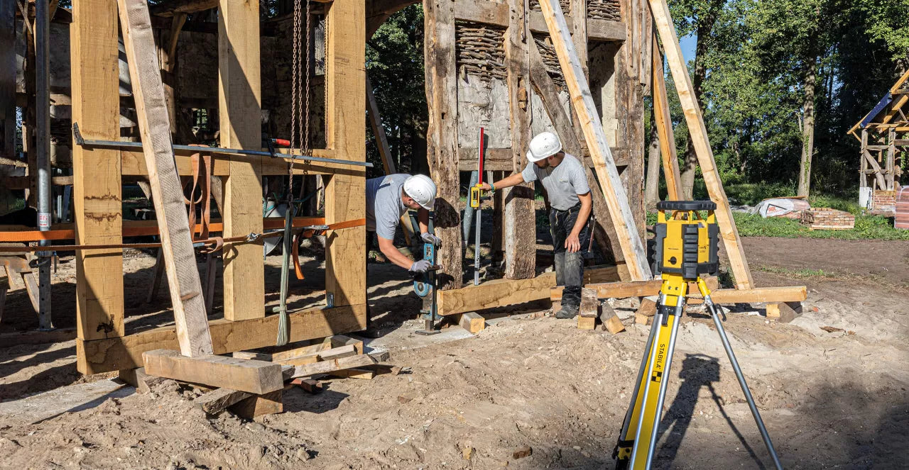 STABILA 05820 LAR 300 rotary laser set with tripod and grade rod