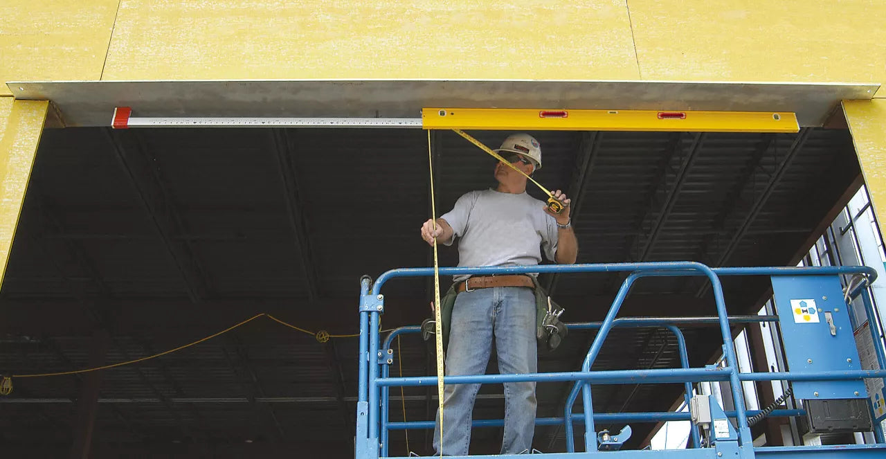 Stabila 34610 6' - 10' Type 106TM Magnetic Extendable Plate Level