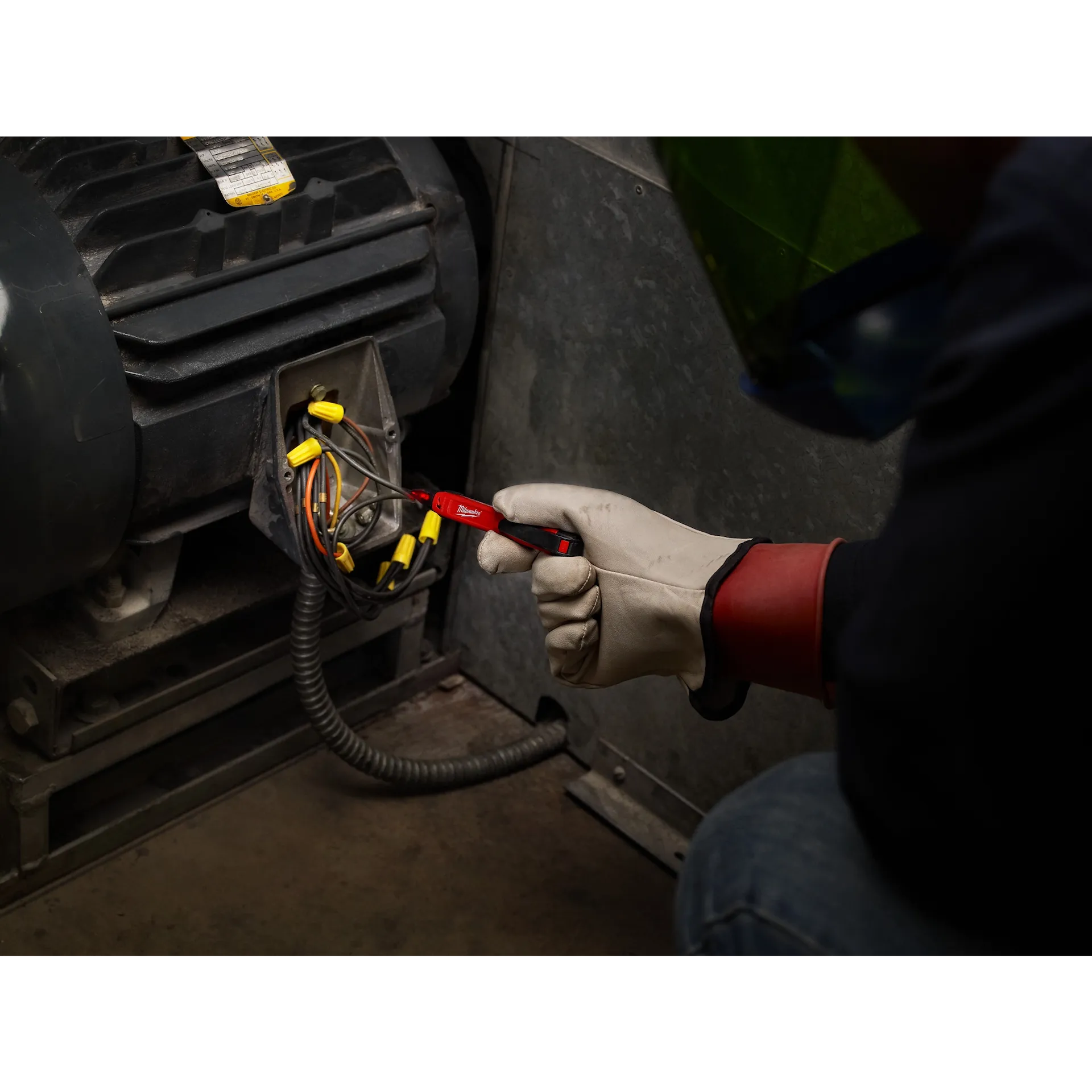 MILWAUKEE 2200-20 Voltage Detector