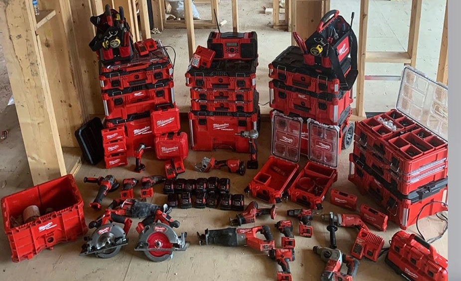 MILWAUKEE 48-22-8424 PACKOUT PACKOUT™ Tool Box