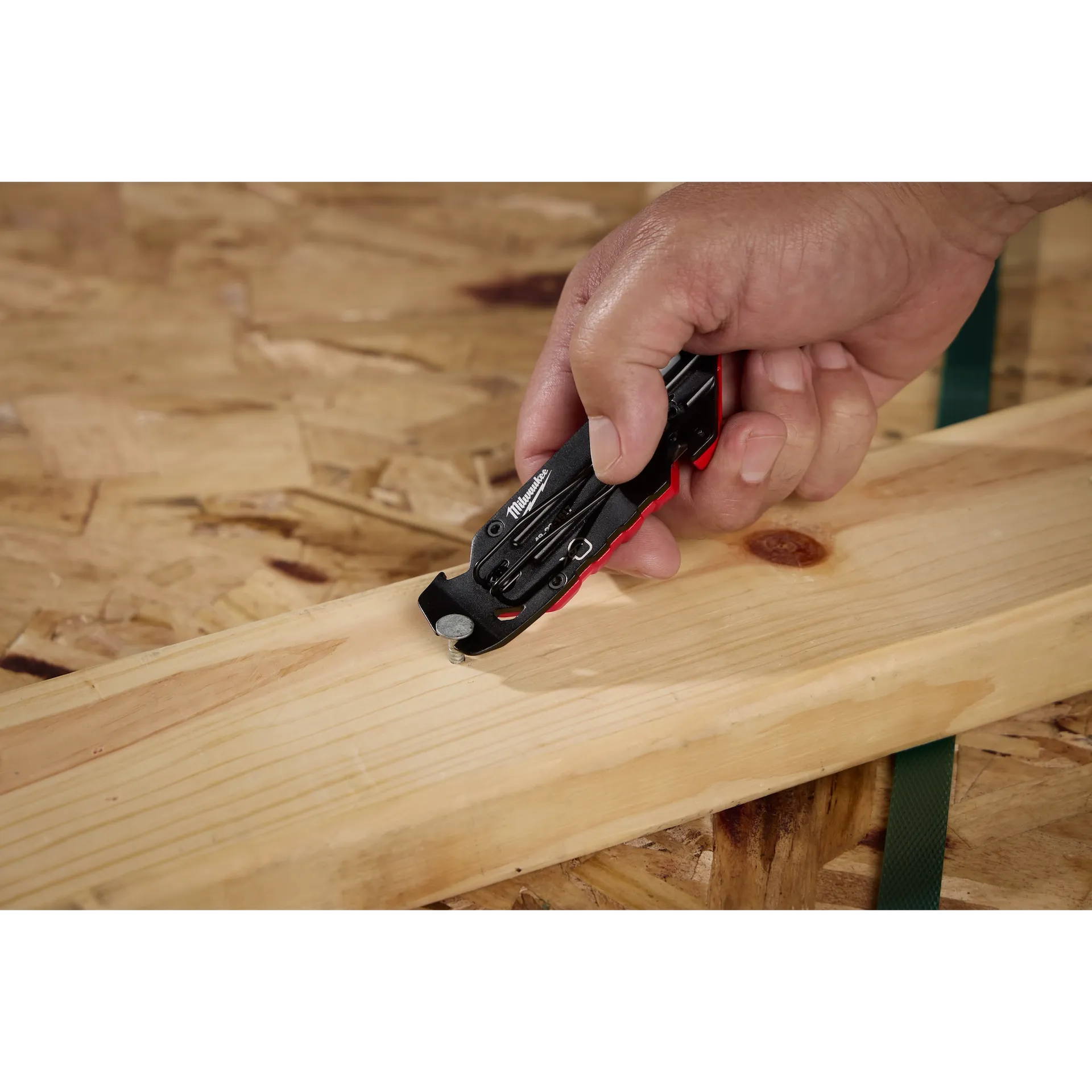 MILWAUKEE 48-22-1517 Multi-Function Compact Utility Knife