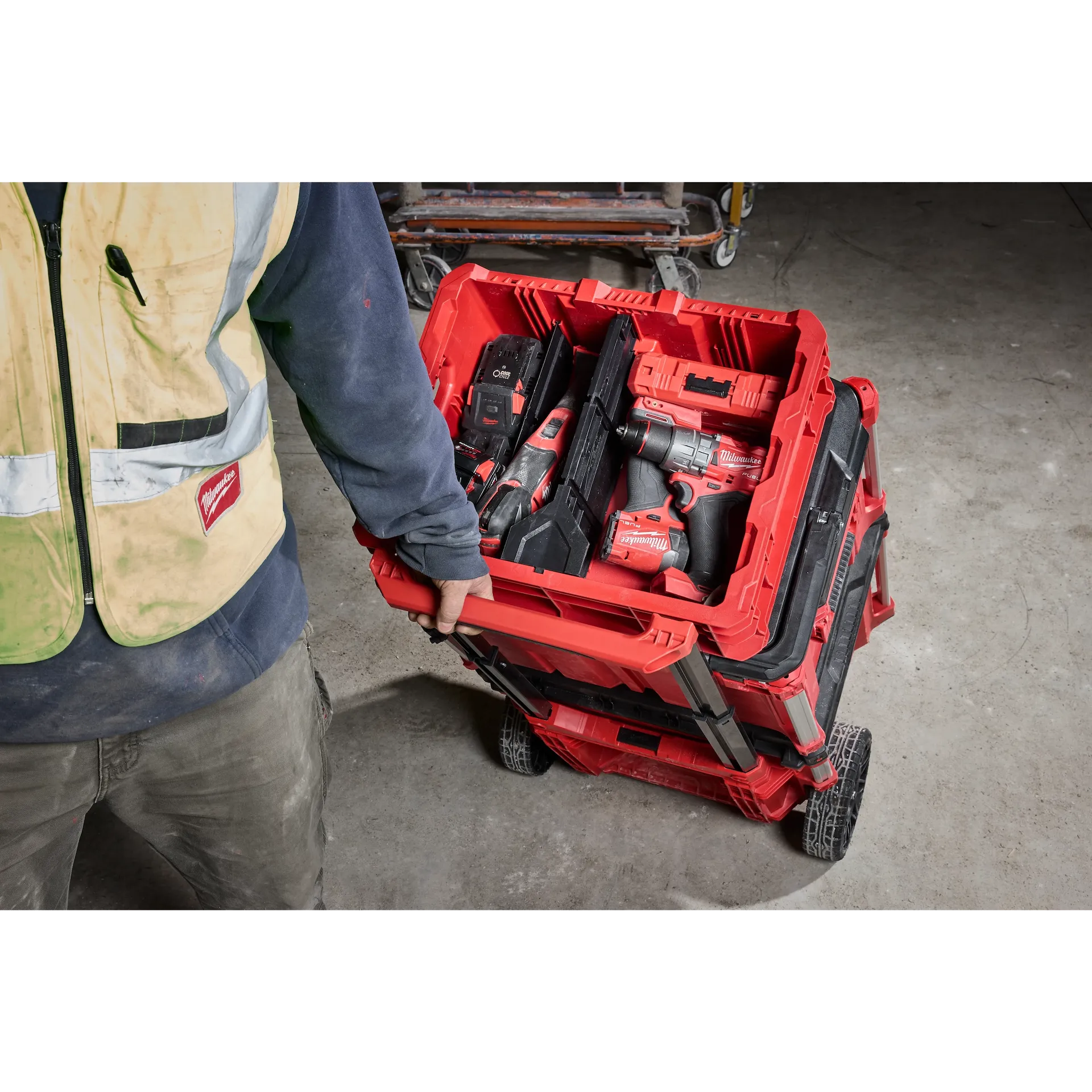 MILWAUKEE 48-22-8437 PACKOUT™ Compact Crate
