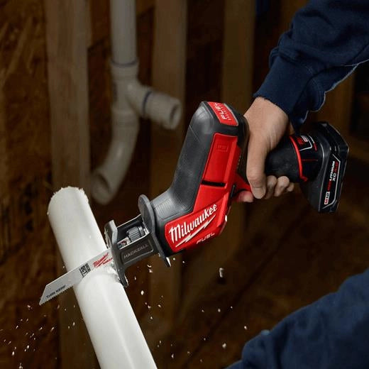 MILWAUKEE 2520-21XC M12 FUEL™ HACKZALL® Recip Saw Kit