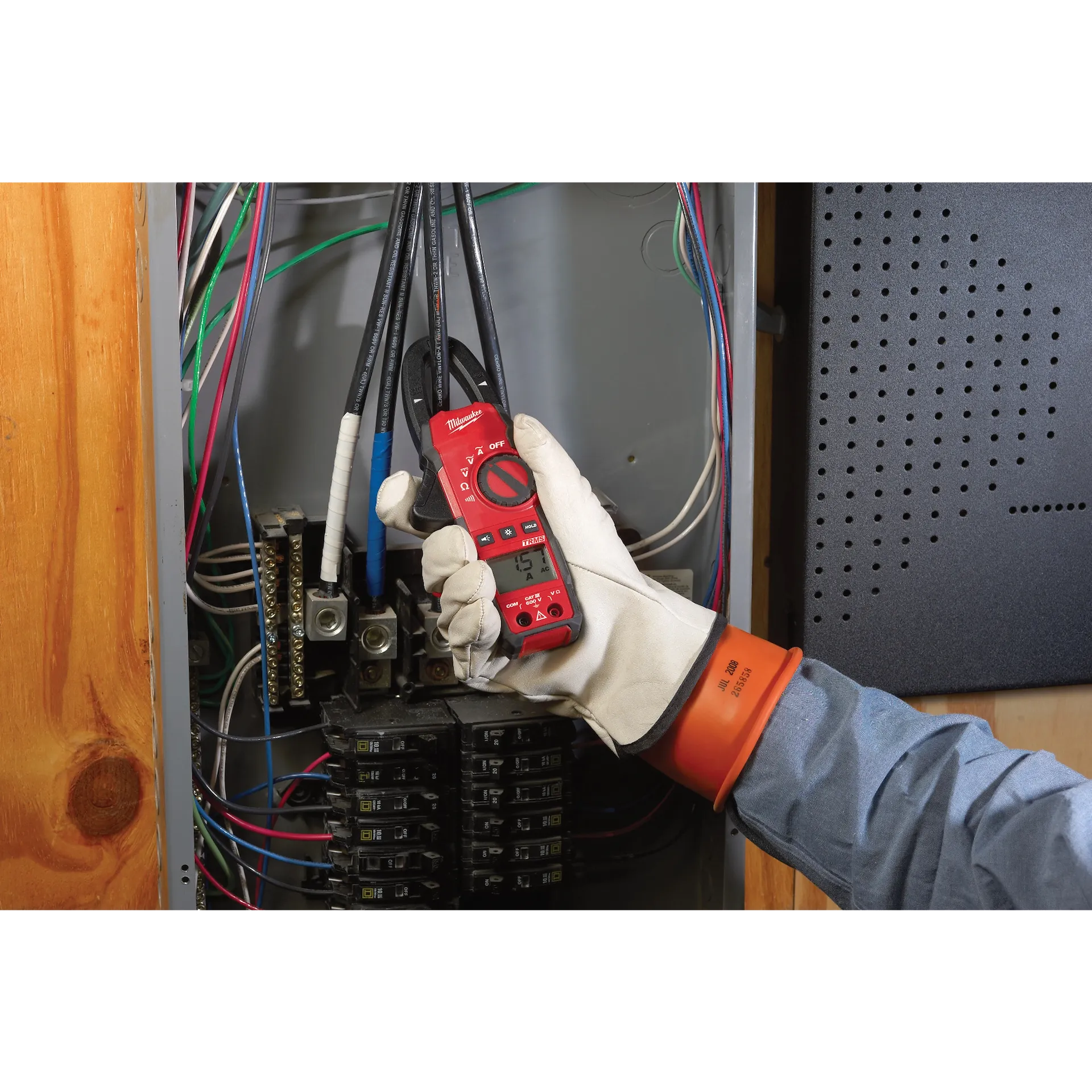 MILWAUKEE 2235-20 400 Amp Clamp Meter