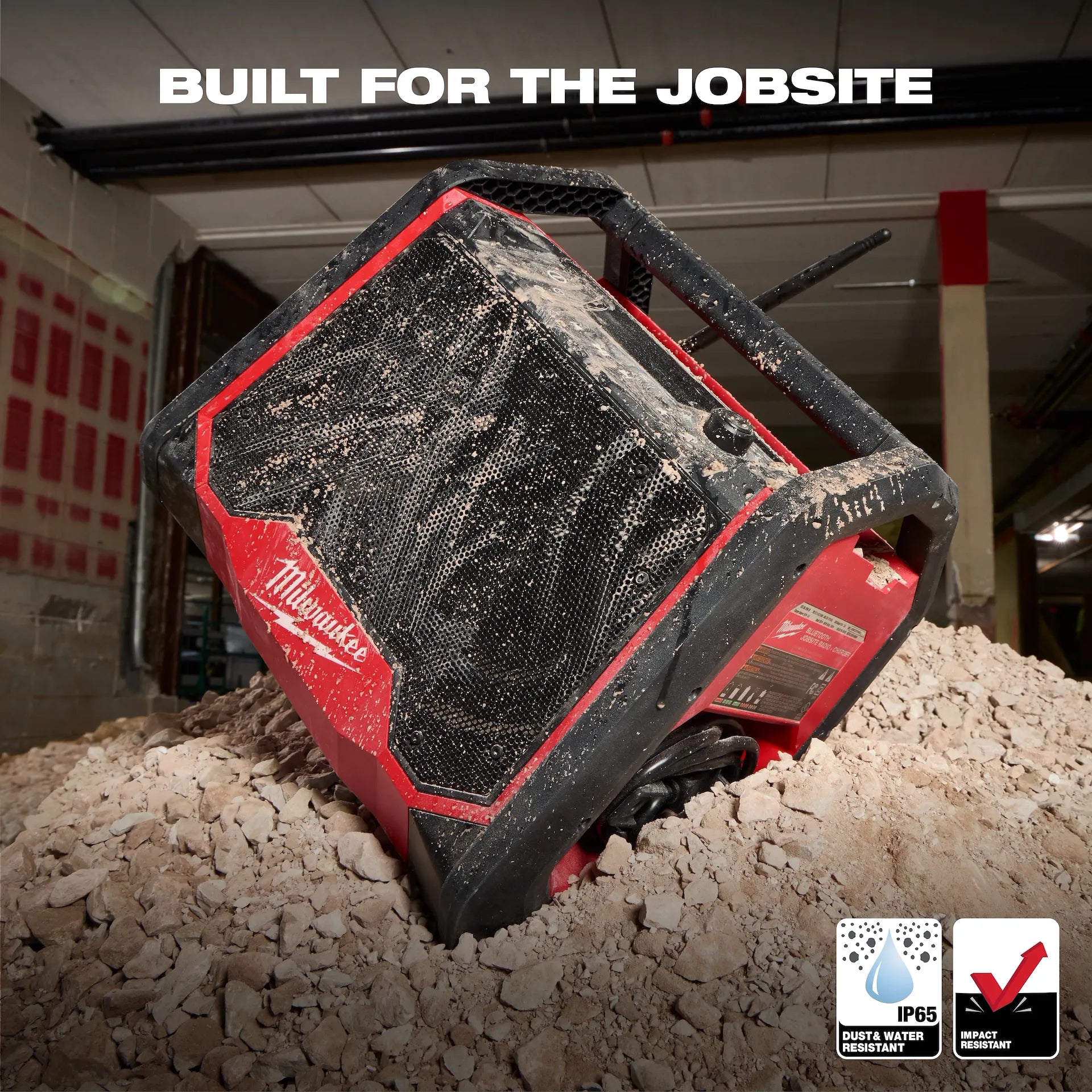 MILWAUKEE 2956-20 M18 BLUETOOTH® JOBSITE RADIO + CHARGER