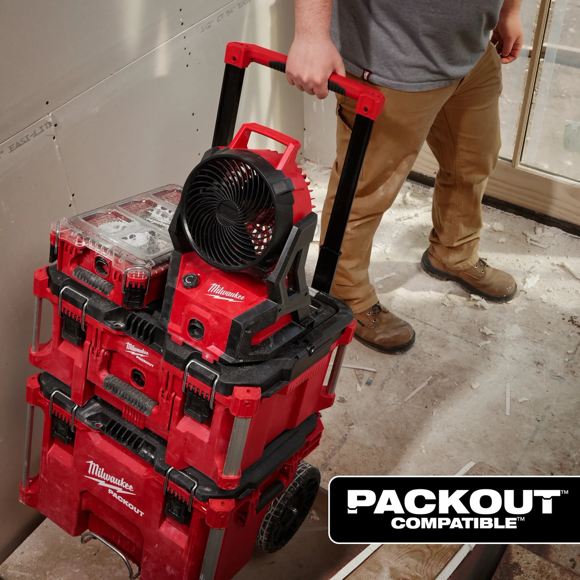 MILWAUKEE 0818-20 M18™ Brushless Fan w/ PACKOUT™ Compatibility
