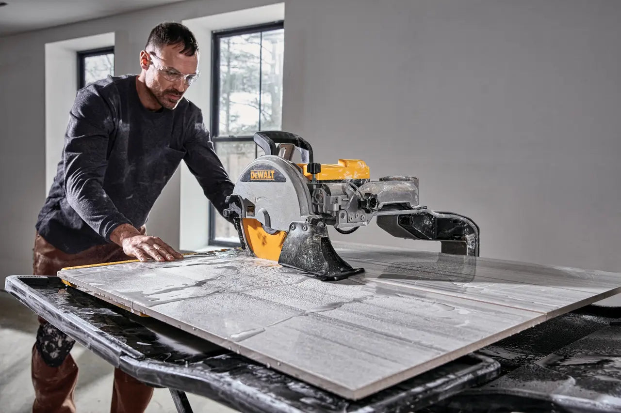 DEWALT D36000S 10-In. High Capacity Wet Tile Saw With Stand