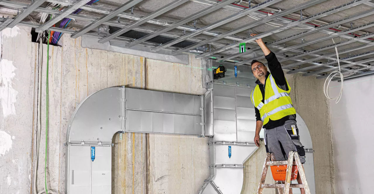 STABILA 03420 LAX 600G 3PLANE/ 360 GREEN BEAM LASER 7PC KIT