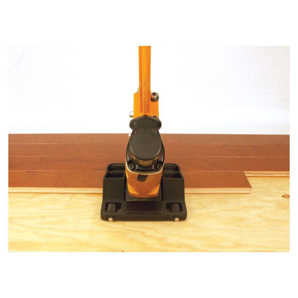 BOSTITCH MIIIFN Hardwood Flooring Nailer