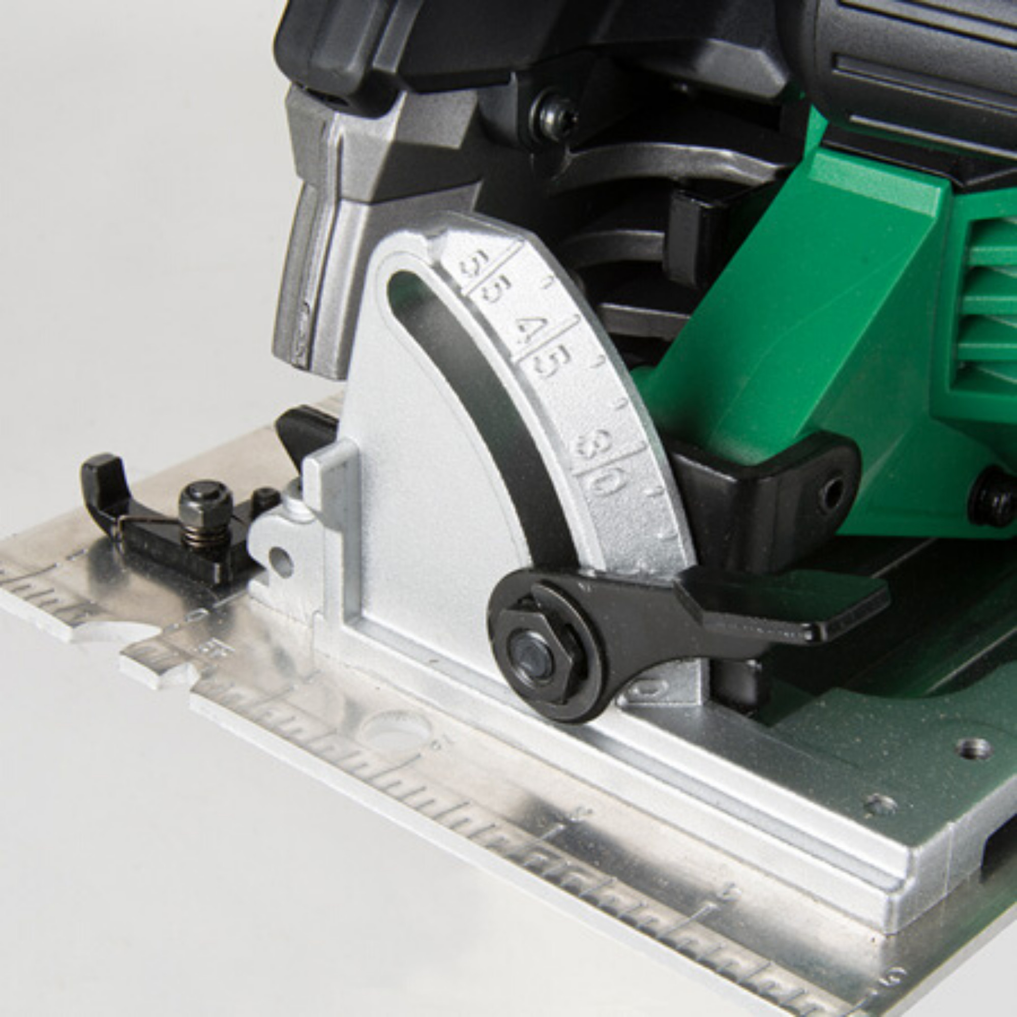 METABO C7URM 7-1/4 Inch Pro Circular Saw 