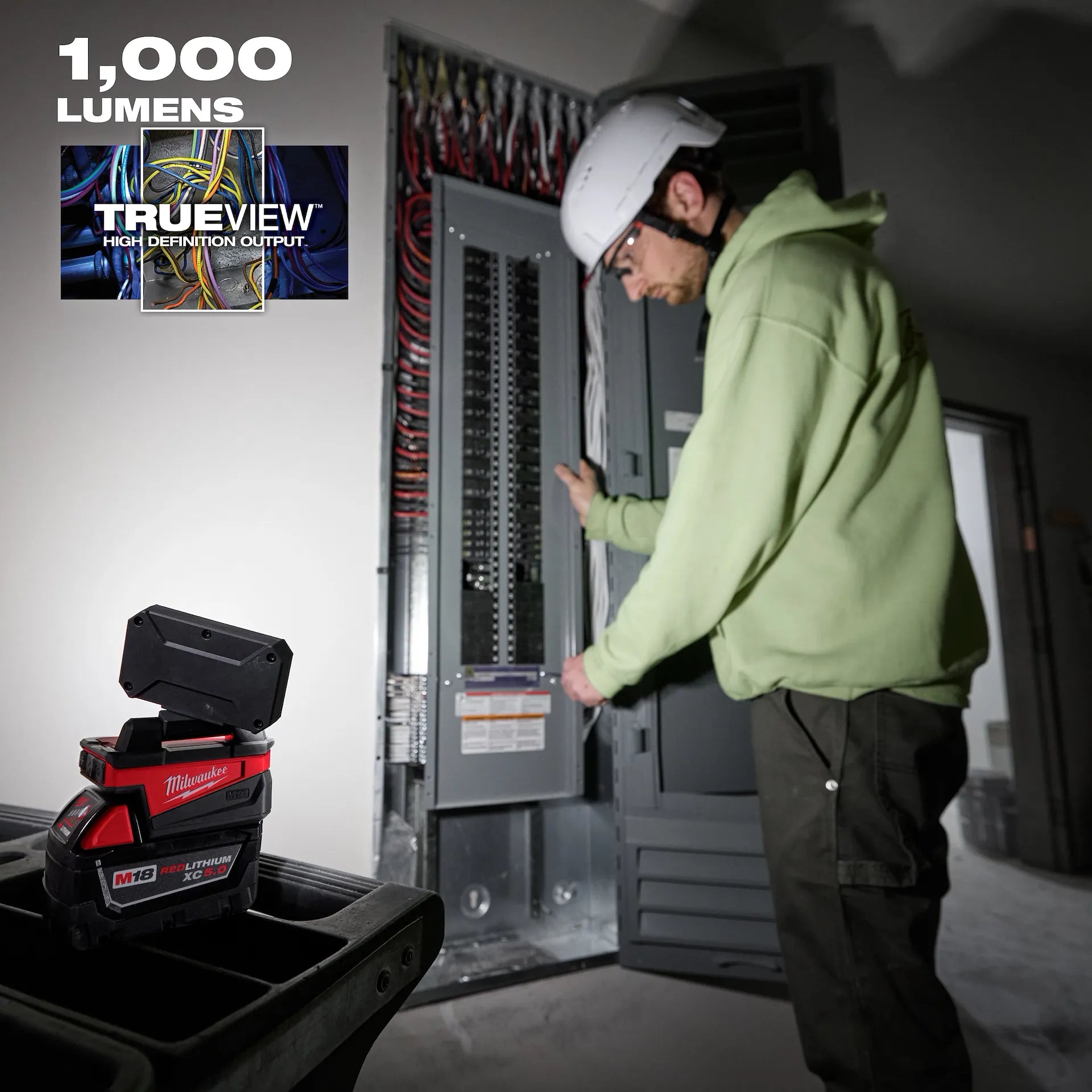 MILWAUKEE 2359-20 M18™ ROVER™ Compact Folding Flood Light w/ USB Charging